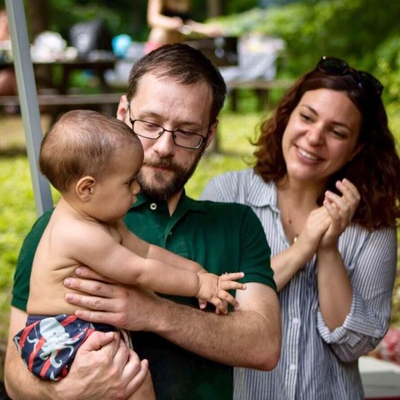 Meet your Posher, Alexandra - Picture 1 of 1